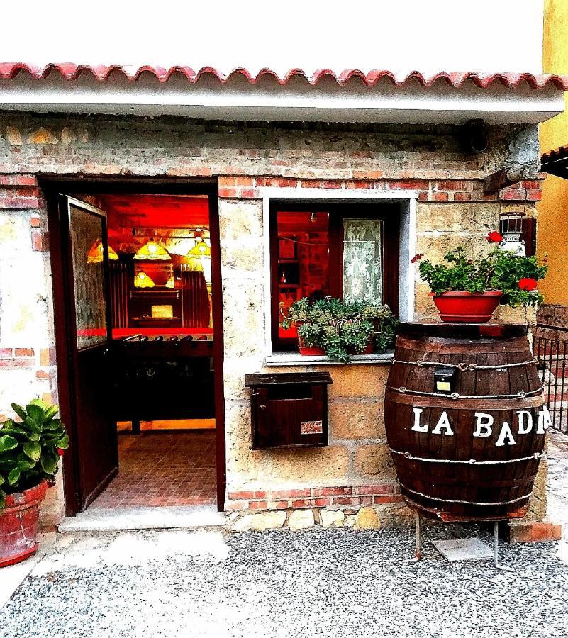墨西拿 La Badia酒店 外观 照片