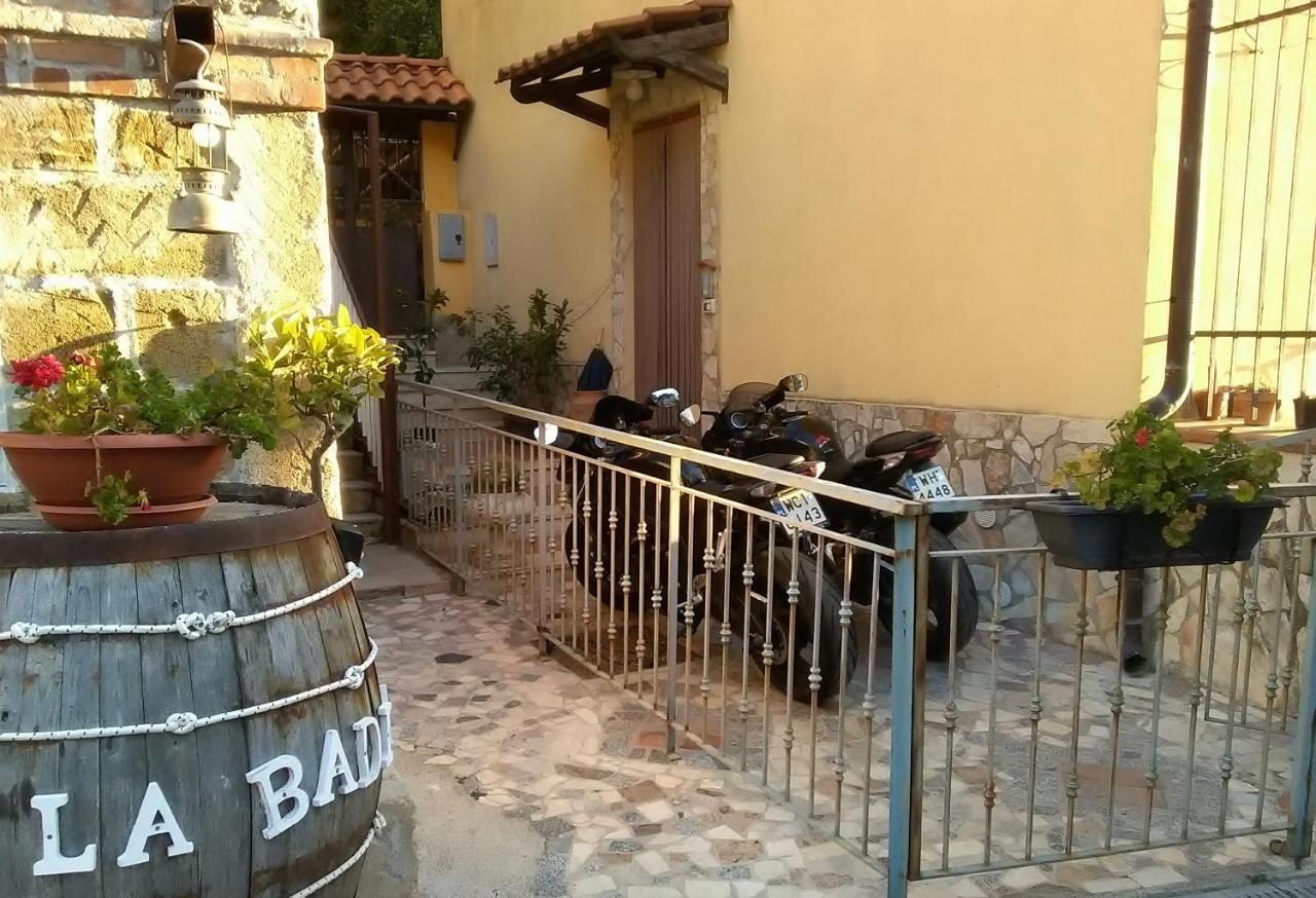 墨西拿 La Badia酒店 外观 照片